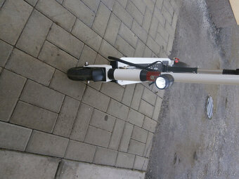 Elektrokoloběžka City Boss - 4