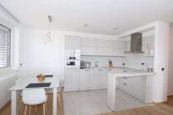 Pronájem bytu 2+kk, 67 m2, Praha - Stodůlky, ulice Klementov - 4