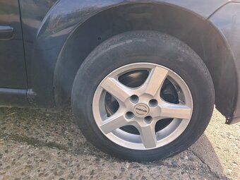 Citroen C3 1,4i EXCLUSIVE vybava - 4