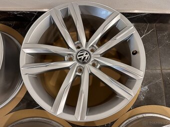 original alu vw passat r18 Dartford 3G0601025H - 4