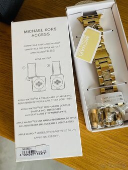 Michael Kors náramek Apple watch 38/40mm zlatý - 4