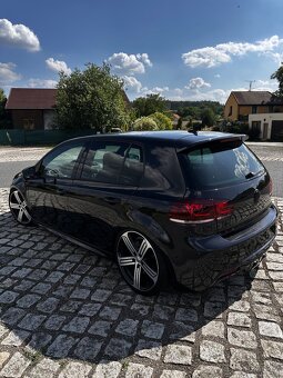 VW Golf VI R-Original / Manuál / 4x4 / KWV1 / SRS-TEC / R19 - 4