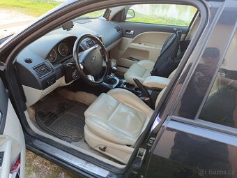 Ford Mondeo 2.5 V6 LPG - 4