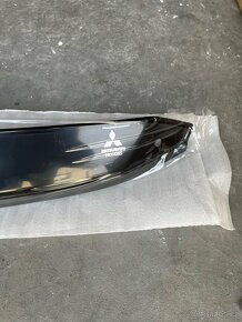 Deflektor na přední kapotu Mitsubishi L200 - MZ331492 - 4