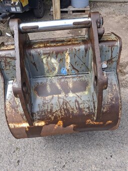 Lžíce na bagr šířka 1100mm - 4