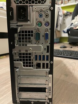 Stolní PC HP Compaq Elite 8300 - 4