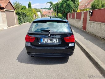 BMW 318D - 4