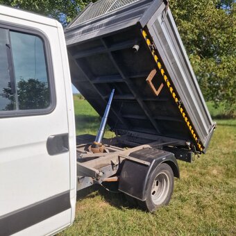 Iveco Daily 35 C 15- sklápěč do 3-stran, 7.míst - 4