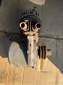 ČZ125T torzo motoru - 4