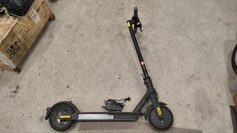 Elektrická koloběžka Xiaomi Mi Electric Scooter 1S - 4