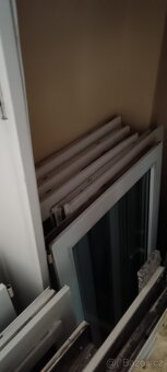 Křídla bez rámu - 4