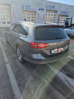 VW Passat 2.0 TDI, DSG, Highline,110 Kw, r.v. 2016 - 4