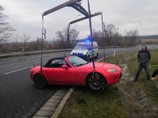 Odtahovka MAN TGL + hydraulicka ruka - 4