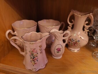 Z pozůstalosti sklo - 4