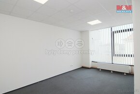 Pronájem kanceláří, 2000 m2, Ostrava, Masarykovo náměstí - 4