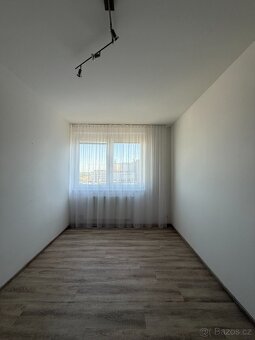 Pronájem bytu 4kk s velkou terasou - Praha, Dolní Měcholupy - 4