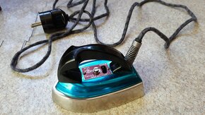 Elektrická žehlička a minižehlička - 4