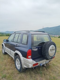 Suzuki Grand Vitara 2.0 - 4