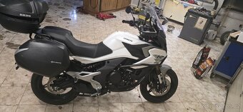 CF-moto 700MT 49KW rok-6/2024 najeto 3000Km - 4