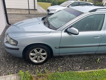 Volvo V70 2.4 103 kw - 4