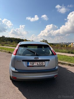 FORD FOCUS 2004 - 4