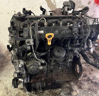 Motor Kia Hyundai 1.6 CRDI 81 kw D4FB EURO 6 - 4