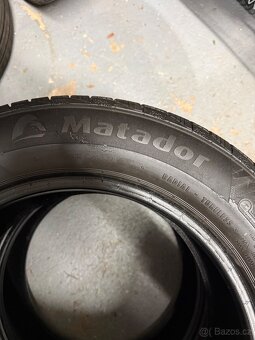 Matador 215/60 R16 zimní - 4