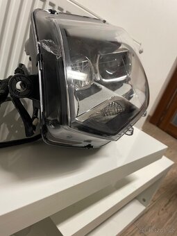 Světla  Xenon Vw T5 Original +Svazek Výborný stav - 4