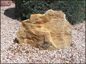 PLASTIKA Z PÍSKOVCE -  RODINA 4 - 4