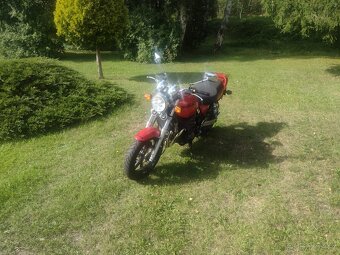 Suzuki GSX 750 Inazuma - 4