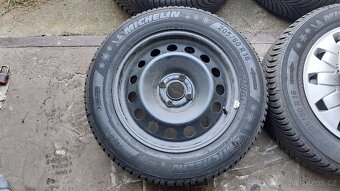 Kola zimní 16", orig. FORD, rozteč 4x108mm, pneu 205/60/16 - 4