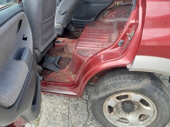 Suzuki grand vitara 2003 -karoserie bez koroze - 4