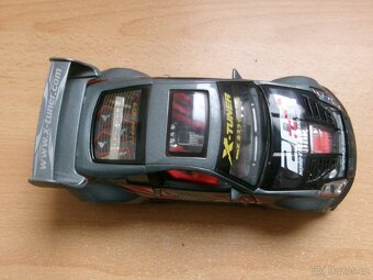 Nissan 350Z model 1:24 - 4