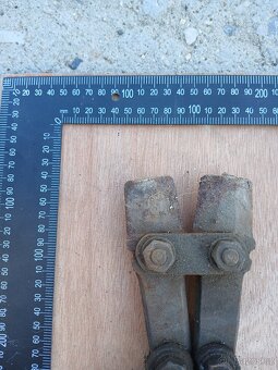 Pákové kleště na svorníky - 4