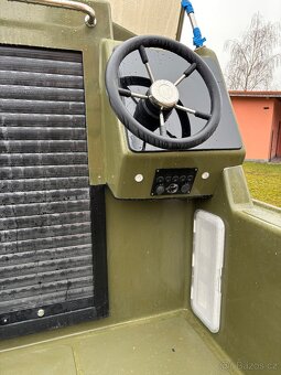 Rybářský Kajutový člun - 4