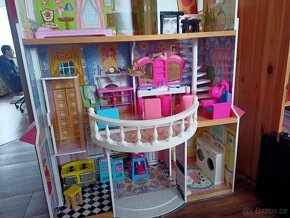 Domeček Kidkraft pro barbie - 4