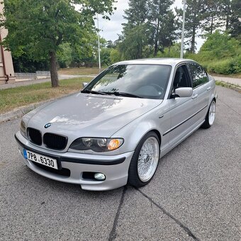 Bmw e46 330i smg - 4