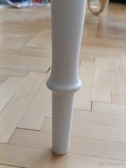Skládací stůl z IKEA - DANDERYD
- 4