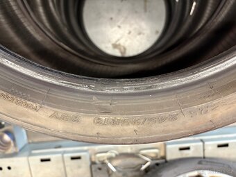 Pneu semi slick Bridgestone Potenza S007, 245/35/19 - 4