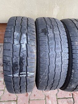 Zimní pneu Michelin Agilis Alpin 195/70R 15C - 4