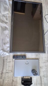 Televize Panasonic 42° (106cm) - 4