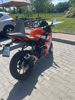 Ktm rc 125 2017 - 4