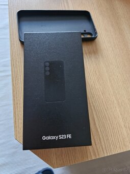Samsung S23FE - 4
