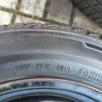 plechové disky + zimní pneu 205/55 R16 - 4