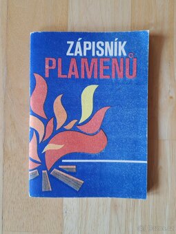 Konvolut - retro hračky, ořezávátka, turistické známky atd. - 4