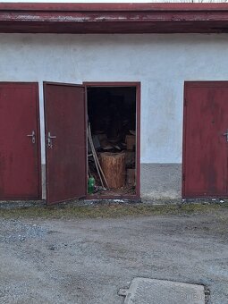 Prodám podkrovní byt 1+kk, 48m² k rekonstrukci - 4