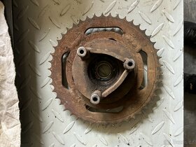 Jawa 90 - rozety 2ks - 4