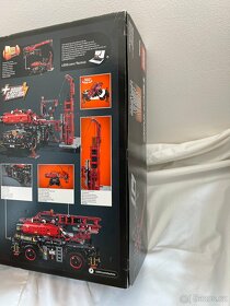 LEGO TECHNIC 42082 TERÉNNÍ JEŘÁB - 4
