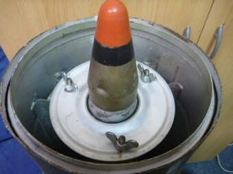 vojenská rakety, zásobníky - 4