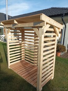 Dřevník 2x2x1 m masiv, vše hoblováno - 4